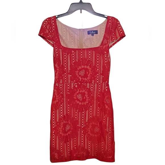 ❤️❤️❤️ Lulu's Red Lace Mini Bodycon Dress Size S - Picture 3 of 5